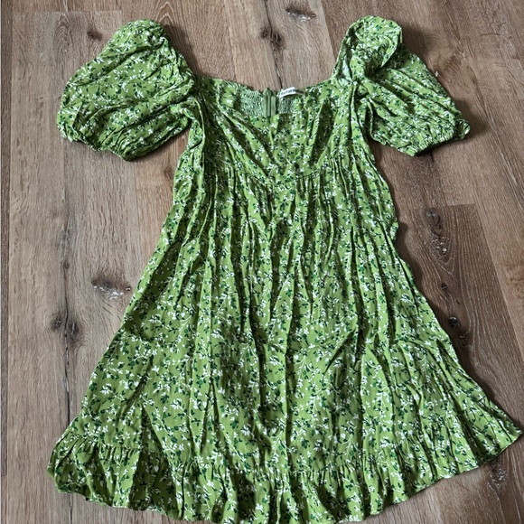 Reformation Dresses & Skirts - Reformation Samantha Green‎ Green Mini Dress Size XS